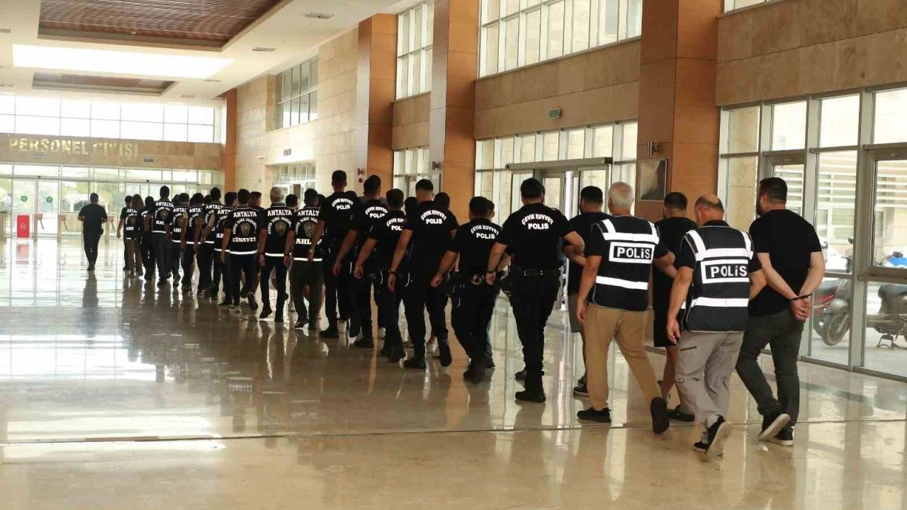 Fuhuşa ’Son durak’ operasyonu: 14 tutuklama