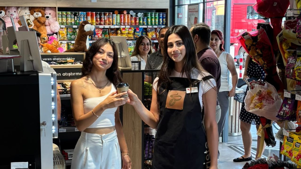 Sürücülere kahve ikramı