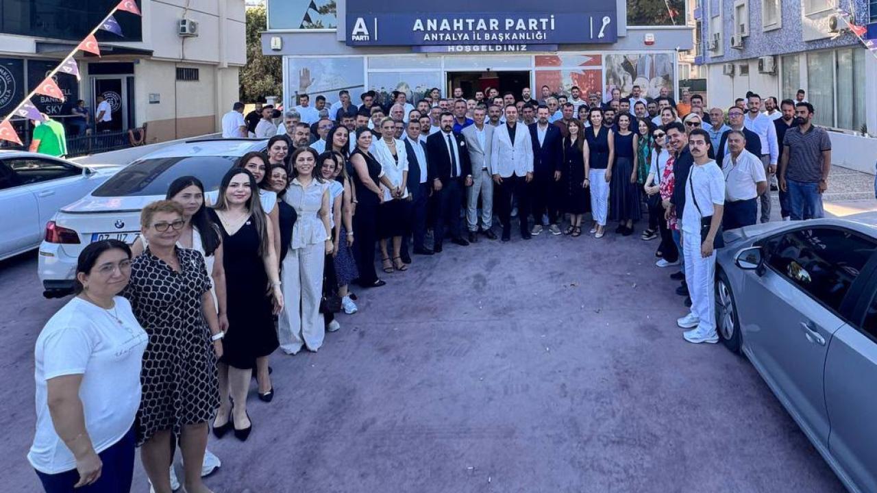 Tahir Keskinkılıç Antalya teşkilatıyla buluştu