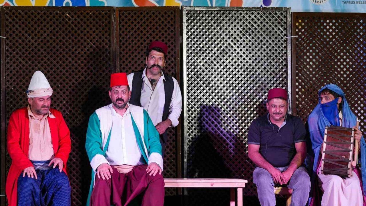 Tarsus’ta çocuklar köy şenliğinde buluştu
