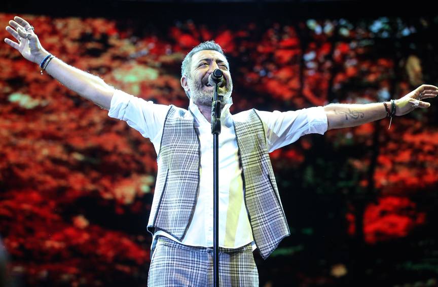 Nirvana Dolce Vita’da yıldızlar geçidi! Bengü, Hakan Altun ve Buray