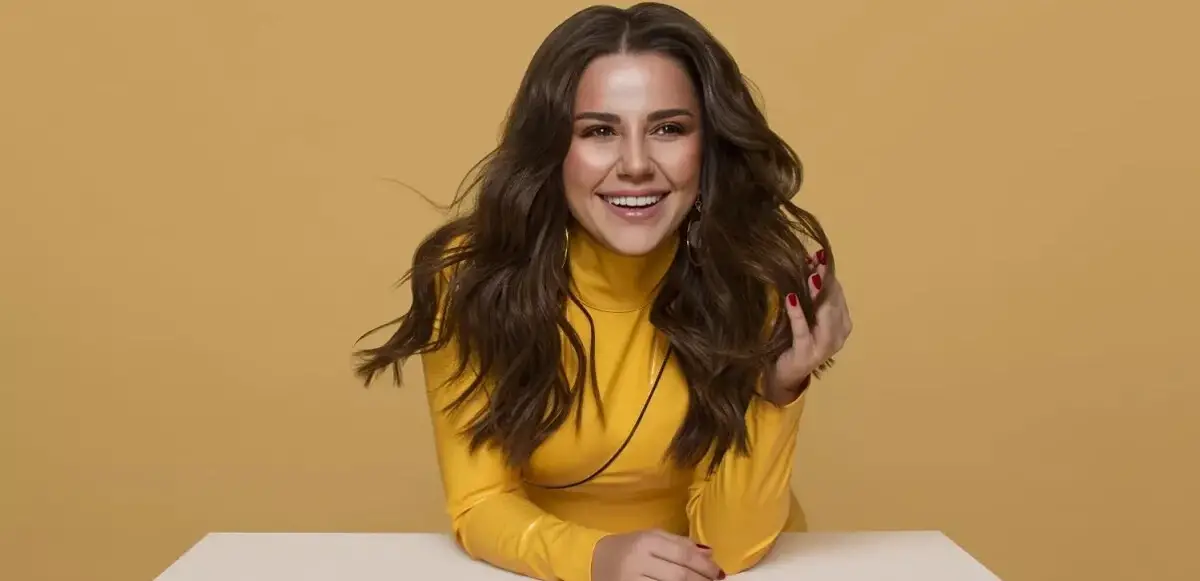 Spice Hotel’de Merve Özbey ve Mahsun Kırmızıgül aynı sahnede