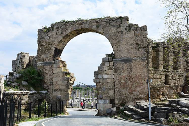 Antalya'da bayram tatilinde gezilebilecek antik kentler