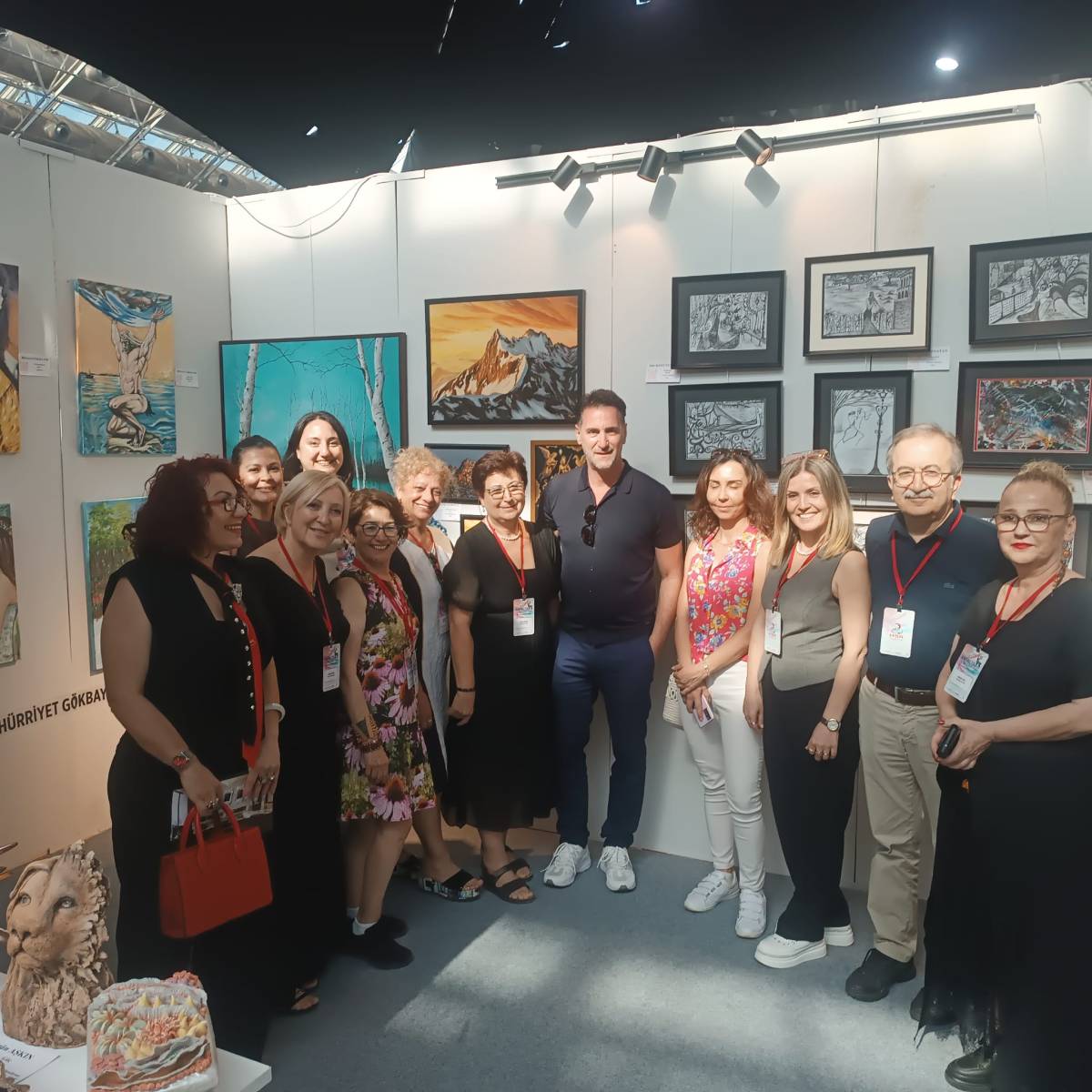 3. Antalya Çağdaş Sanat Fuarı, sanatseverleri ağırlıyor