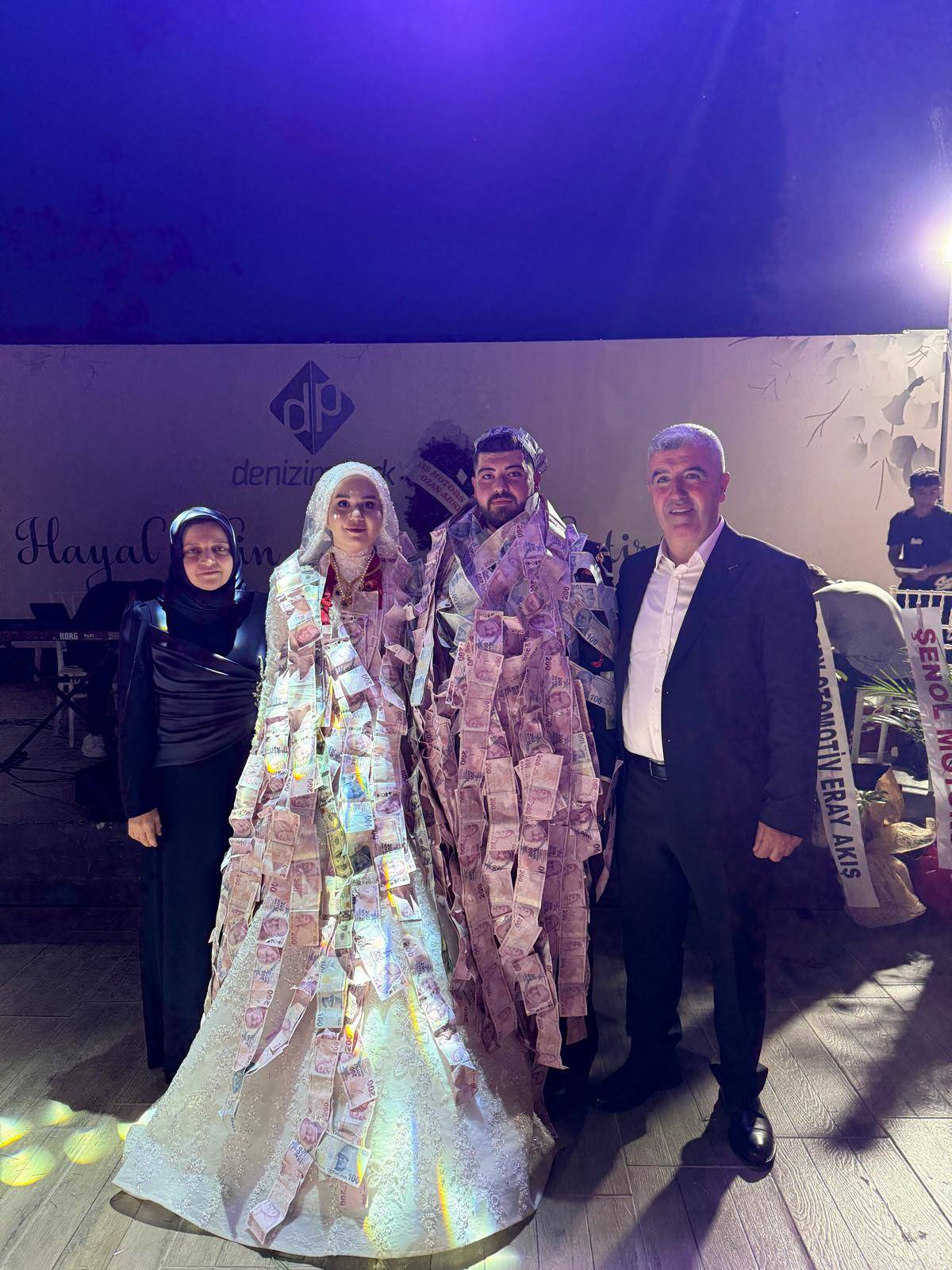 Fatmanur Yılmaz ve Seyit Ahmet Akış’a görkemli düğün
