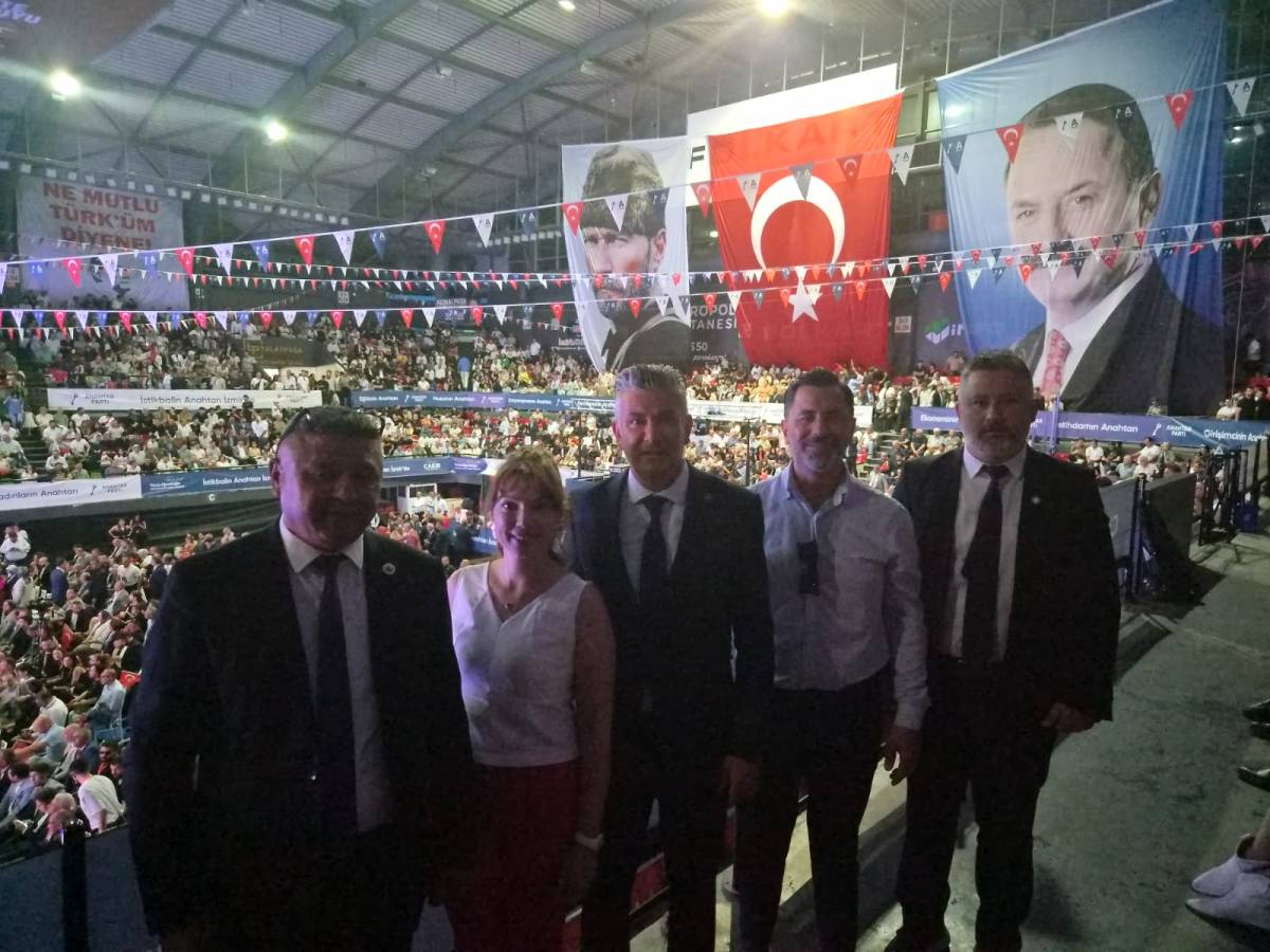Anahtar Parti Muratpaşa Teşkilatı’ndan İzmir çıkarması