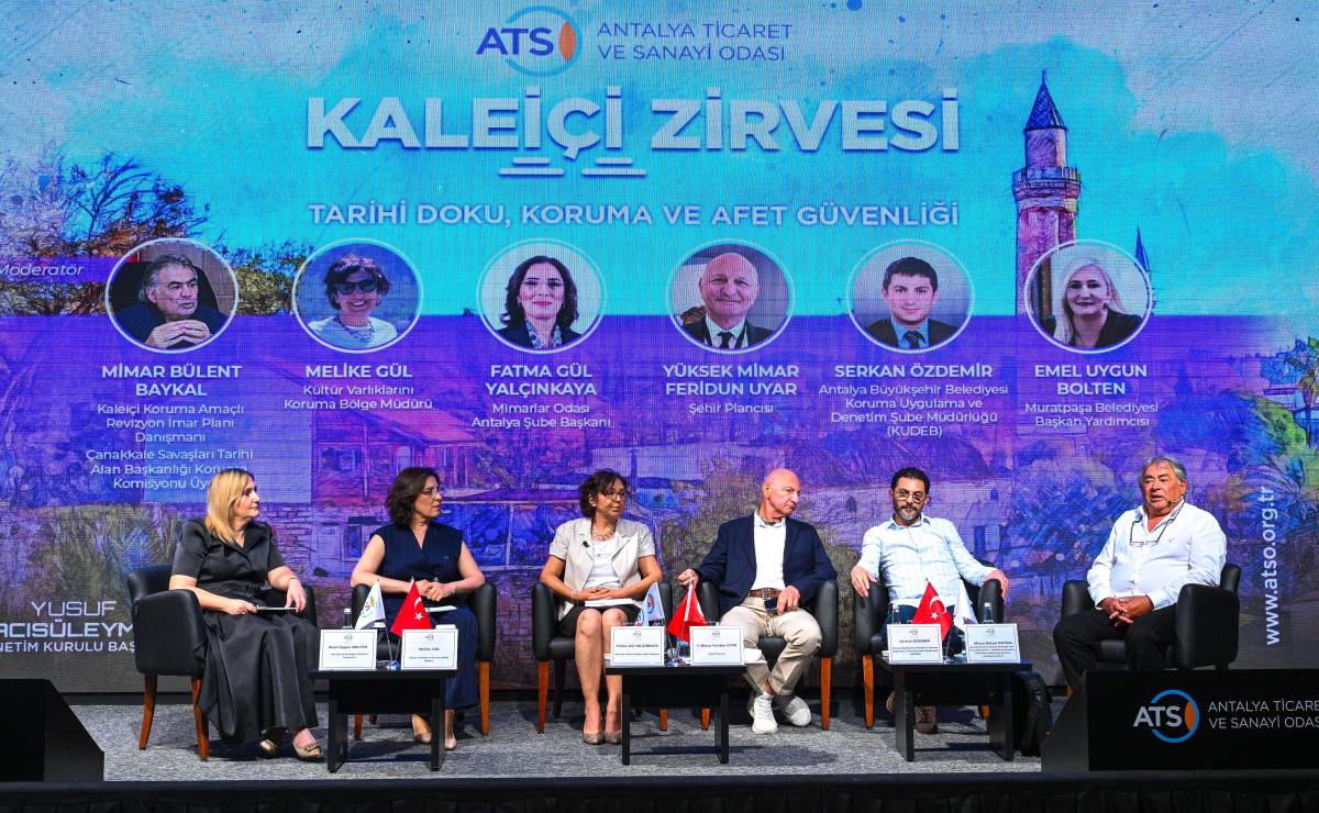 Kaleiçi Zirvesi mi, güven zirvesi mi?