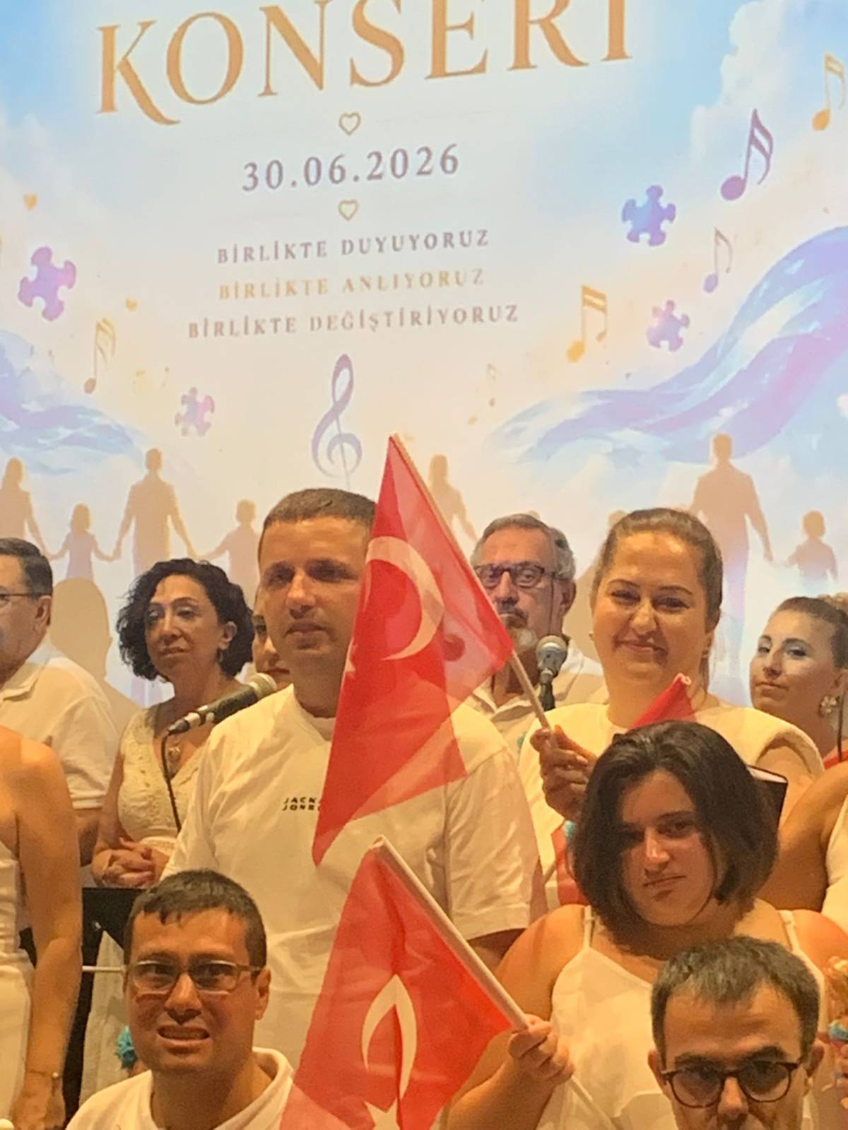 Birlikte duyuyoruz, birlikte anlıyoruz, birlikte değiştiriyoruz
