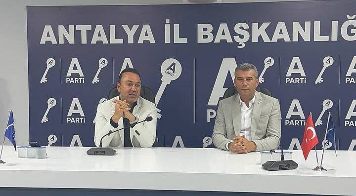 Tahir Keskinkılıç Antalya teşkilatıyla buluştu