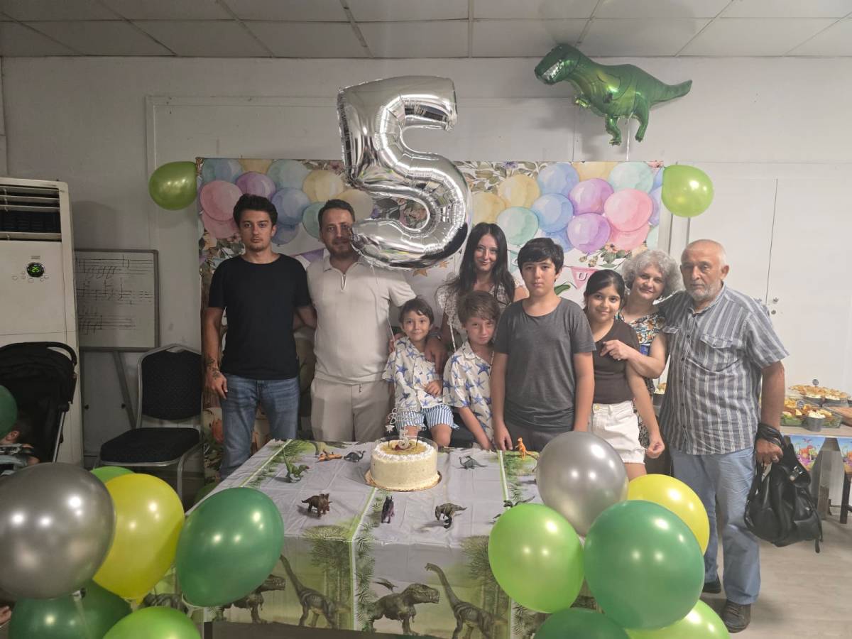 Ata Dağ'a 5. yaş sürprizi!